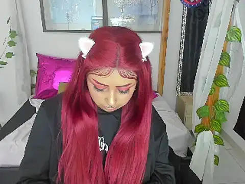 lussyevans24 online show from January 13, 10:14 am