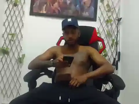 Ostinsanto online show from February 6, 7:17 pm