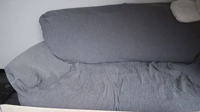 margotgra82 online show from January 4, 2:35 pm