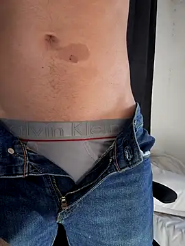 Snapshot of cybercosmiiic chatting on September 13, 9:36 pm cybercosmiiic online show from September 13, 9:36 pm