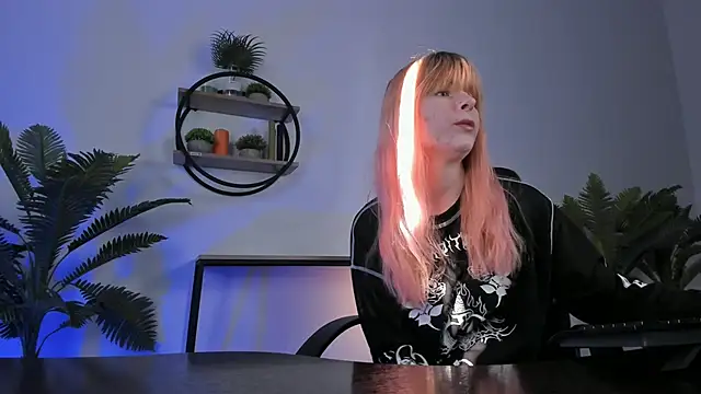 LexiWenford online show from February 26, 2:37 am