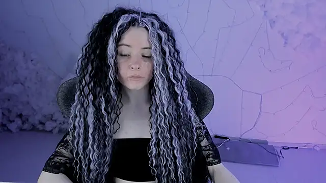 LexiWenford online show from March 18, 2:47 am