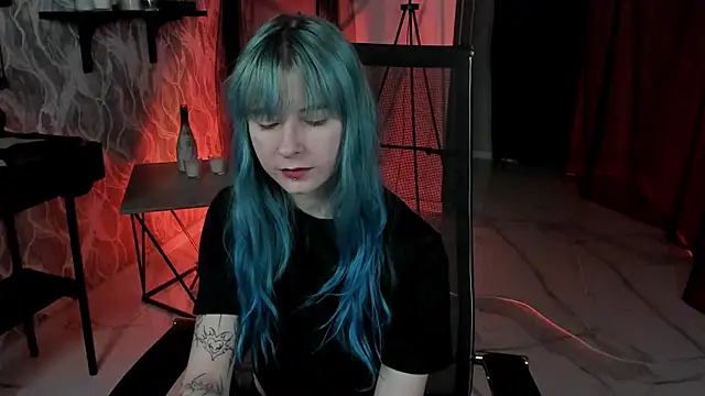 LexiWenford online show from October 4, 6:00 am