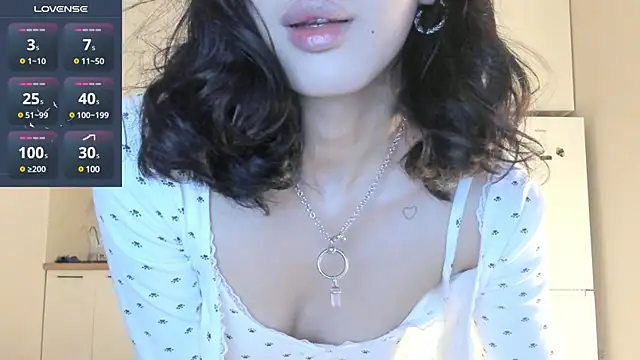 fairy di online show from February 8, 9:15 pm