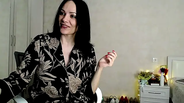 Devil Goddess online show from December 23, 6:16 pm