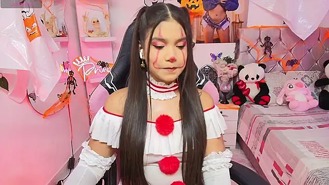 imsofy  online show from October 28, 9:28 pm