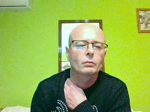 Tiger202441 online show from December 17, 8:26 pm