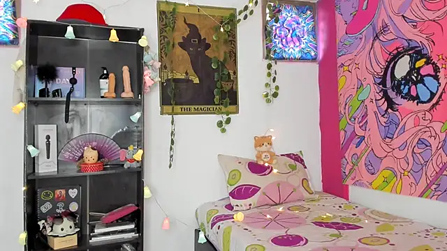 kittyzenn online show from March 17, 6:00 pm