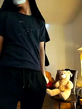 Dennis 2024 online show from January 10, 10:50 am