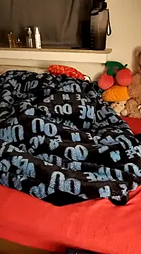 Dennis 2024 online show from March 3, 2:36 am