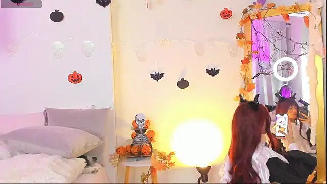 StormiRusso online show from November 1, 2:02 am