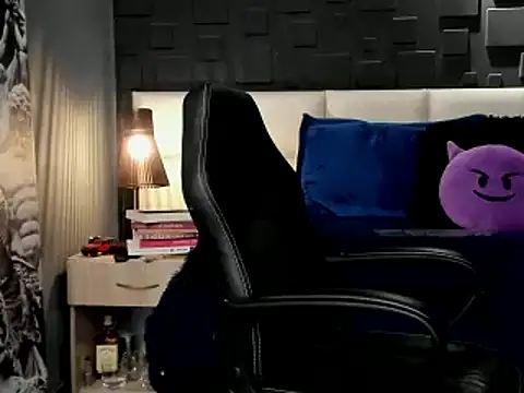 DannSaenz online show from January 24, 1:57 pm