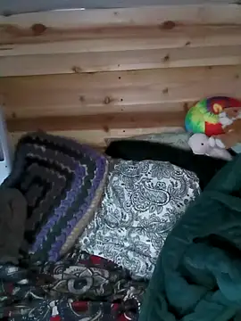 Snapshot of Eluradess chatting on October 27, 4:22 pm Eluradess online show from October 27, 4:22 pm