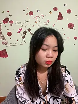 Maeve2k5 online show from December 25, 12:37 am