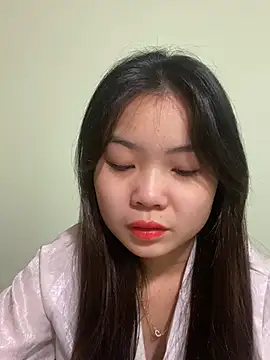 Maeve2k5 online show from January 2, 12:23 am