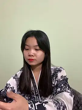 Maeve2k5 online show from January 3, 11:44 pm