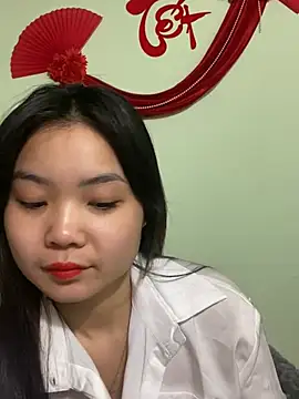 Maeve2k5 online show from January 18, 4:48 am