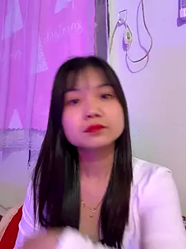 Maeve2k5 online show from October 23, 1:05 am