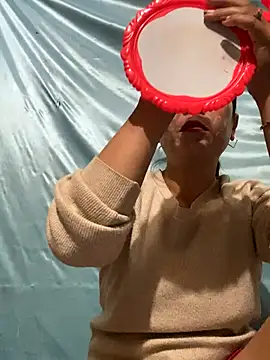 Linaannn online show from September 27, 12:15 am