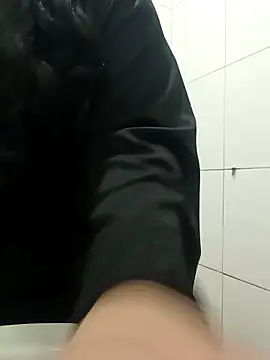 brunalinio online show from February 7, 6:06 am