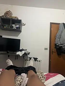 Lilyassjdhz online show from April 25, 11:46 pm