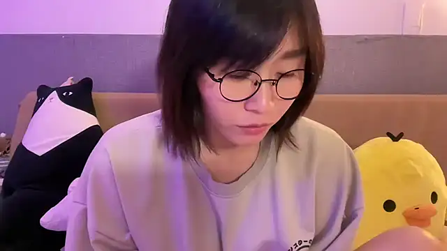 Ashepova000 online show from December 10, 12:05 pm