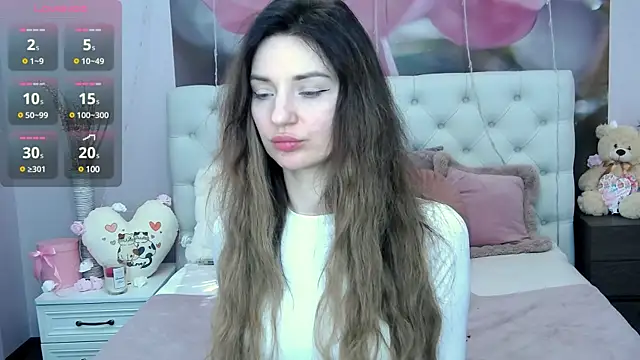 VioletUmi online show from March 9, 10:19 am