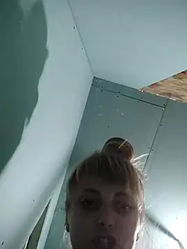 Snapshot of CoddessCrystal chatting on October 15, 5:02 pm CoddessCrystal online show from October 15, 5:02 pm