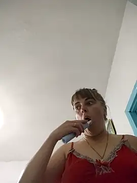 Snapshot of CoddessCrystal chatting on October 21, 4:13 am CoddessCrystal online show from October 21, 4:13 am