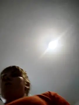 Snapshot of CoddessCrystal chatting on October 23, 9:41 am CoddessCrystal online show from October 23, 9:41 am