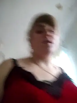 Snapshot of CoddessCrystal chatting on November 10, 10:58 am CoddessCrystal online show from November 10, 10:58 am