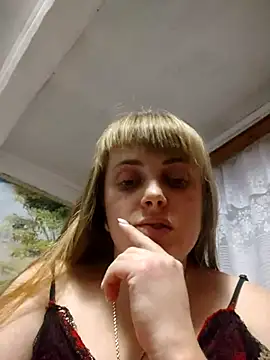 Snapshot of CoddessCrystal chatting on November 22, 7:02 pm CoddessCrystal online show from November 22, 7:02 pm