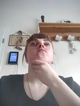 CoddessCrystal online show from February 23, 10:01 am