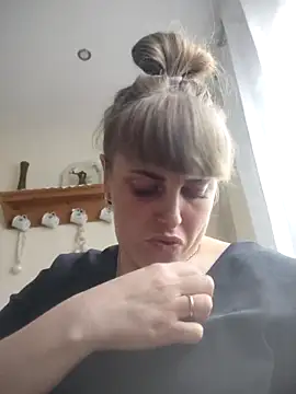 CoddessCrystal online show from March 14, 11:15 am