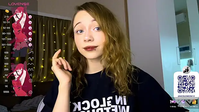  SofiaBrown online show from March 3, 2:39 am