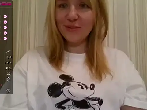 urbadkitty online show from January 12, 11:17 am