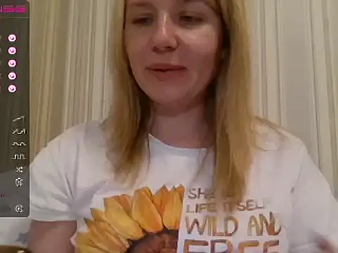 urbadkitty online show from February 14, 6:29 pm