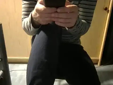 Snapshot of rugbyboy22 chatting on March 8, 6:34 pm rugbyboy22 online show from March 8, 6:34 pm