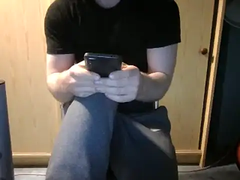 Snapshot of rugbyboy22 chatting on April 4, 2:58 pm rugbyboy22 online show from April 4, 2:58 pm