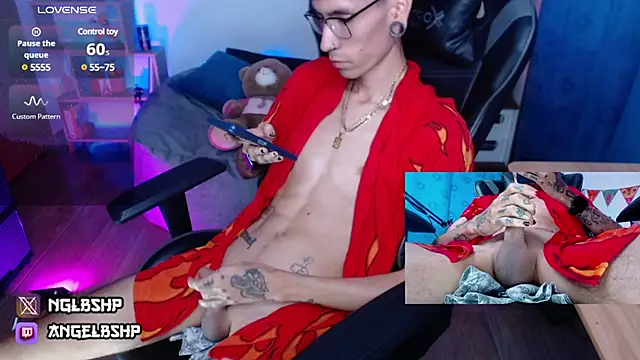 kyleowens  online show from February 10, 1:33 pm