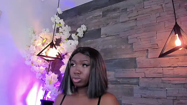 KarlieMoss online show from March 16, 7:38 pm