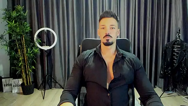 HaydenSpearss online show from March 28, 7:52 am