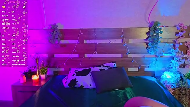 Snapshot of AgataBella chatting on December 2, 11:11 pm AgataBella online show from December 2, 11:11 pm