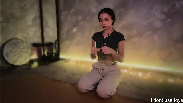 march mellow online show from December 22, 8:06 pm