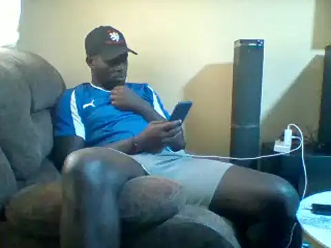 Snapshot of ClinDi chatting on October 23, 12:15 pm ClinDi online show from October 23, 12:15 pm