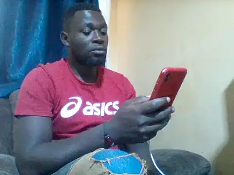 Snapshot of ClinDi chatting on November 3, 2:07 pm ClinDi online show from November 3, 2:07 pm