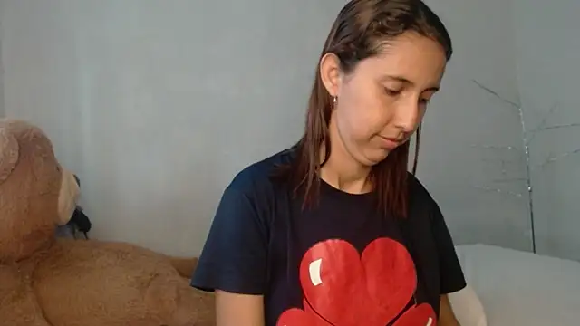 Snapshot of aleja_rythm chatting on March 21, 9:18 pm aleja rythm online show from March 21, 9:18 pm