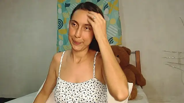 Snapshot of aleja_rythm chatting on July 23, 2:42 am aleja rythm online show from July 23, 2:42 am