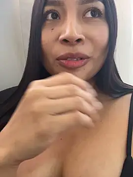 CarolineMaldonado online show from September 27, 1:27 pm