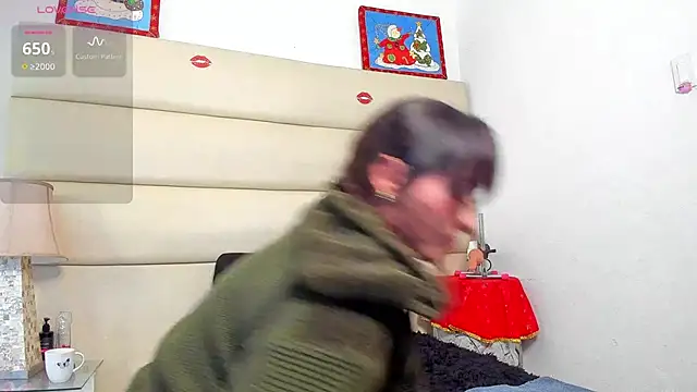 Snapshot of avatomas_02 chatting on November 30, 5:00 am avatomas 02 online show from November 30, 5:00 am